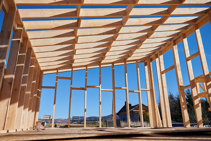 sfci-charpentes-duree-de-vie-maison-ossature-bois Découvrez la durée de vie d'une maison ossature bois et les clés pour maximiser sa longévité avec SFCI Charpentes.
